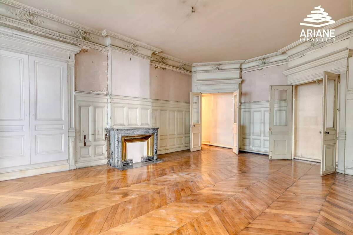 Appartement à LYON-2E