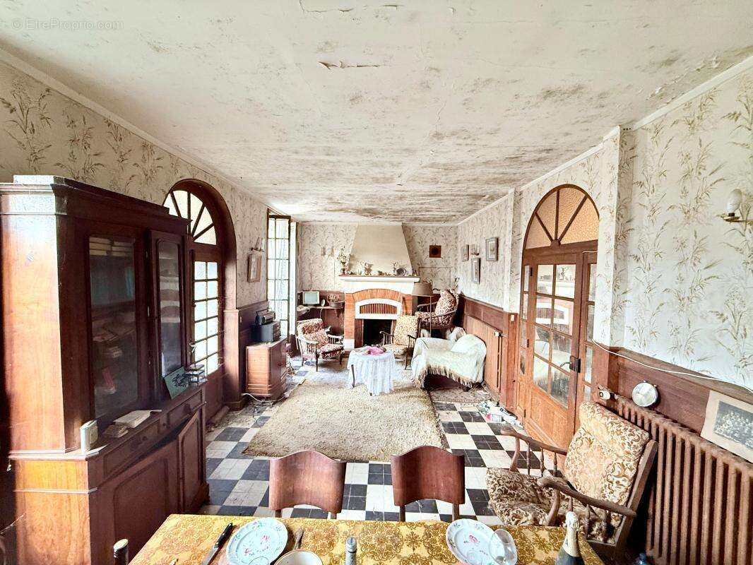 Maison à PARMAIN