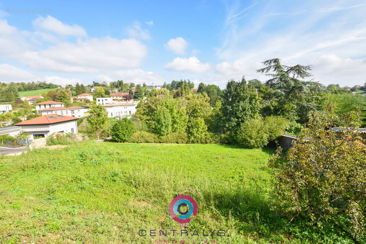 Terrain à SAINT-DIDIER-AU-MONT-D&#039;OR