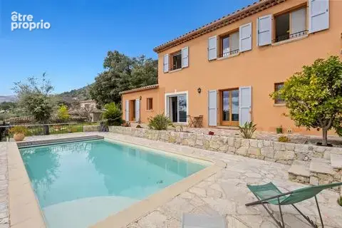 Maison 5 pièces 175 m² à vendre à Tourrettes-Sur-Loup (06140) - photo 2