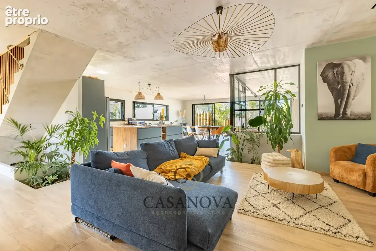 Villa contemporaine avec piscine intérieure à Pérols proche Montpellier - photo 6