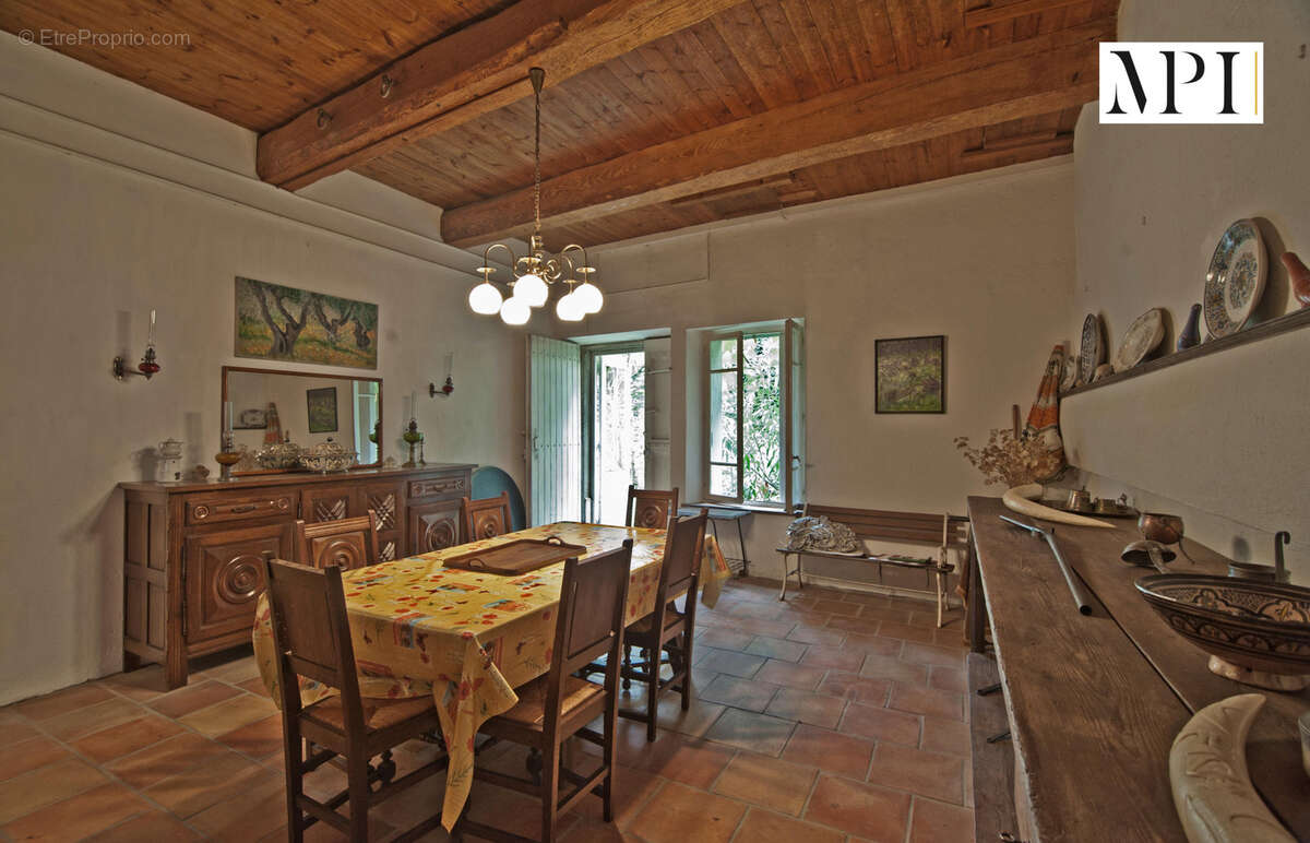 Maison à FELINES-MINERVOIS