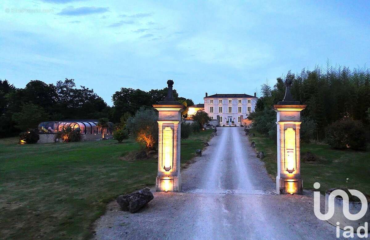 Photo 8 - Maison à JARNAC