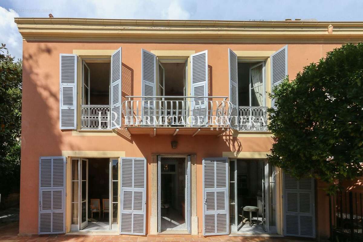 Maison à MENTON