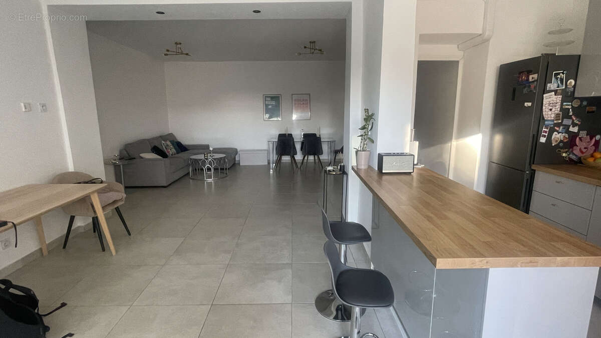 Appartement à MARSEILLE-14E