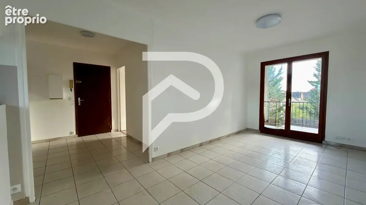 Appartement à AULNAY-SOUS-BOIS