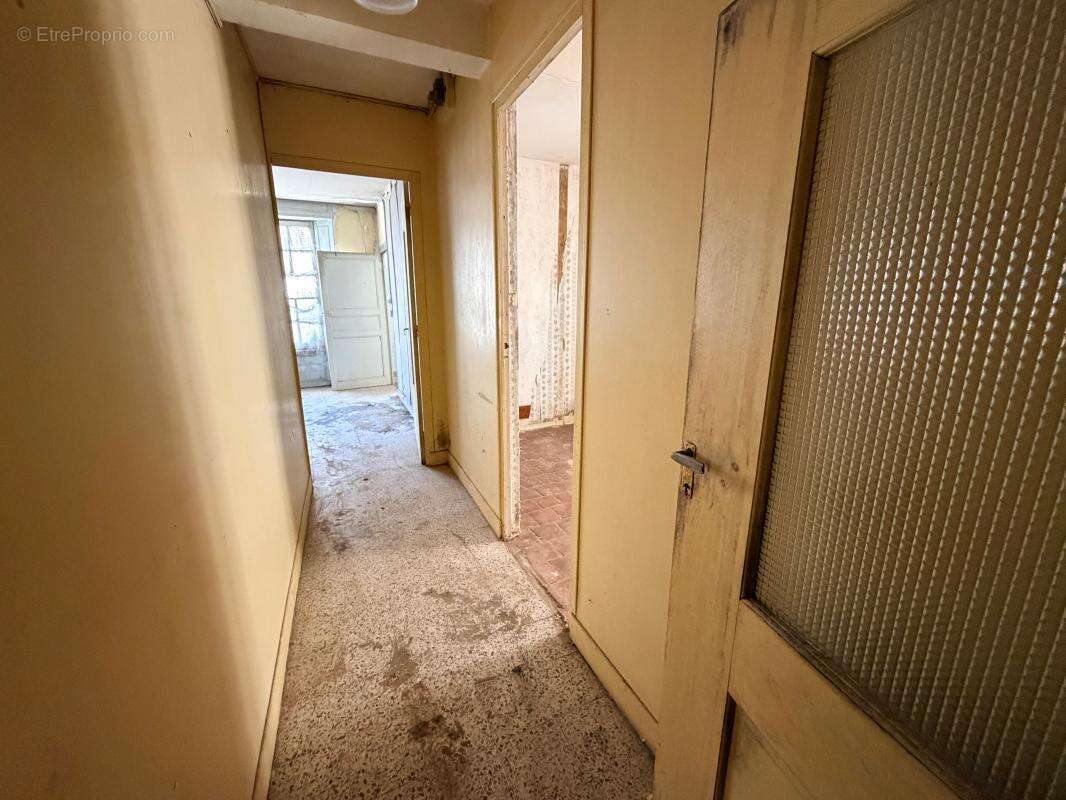 Appartement à CERILLY