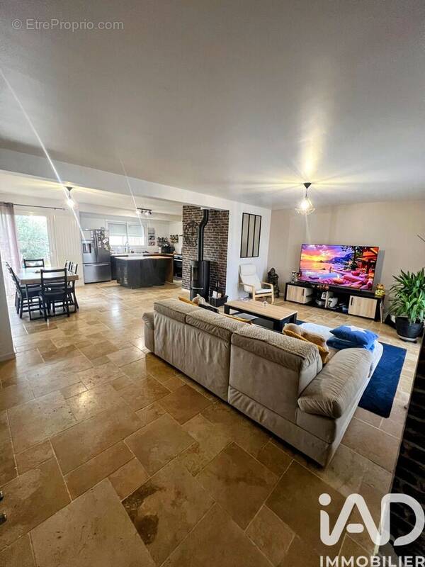 Photo 1 - Maison à MONTBAZON