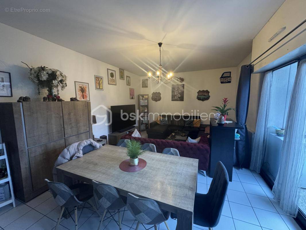 Appartement à FERRIERES-EN-BRIE