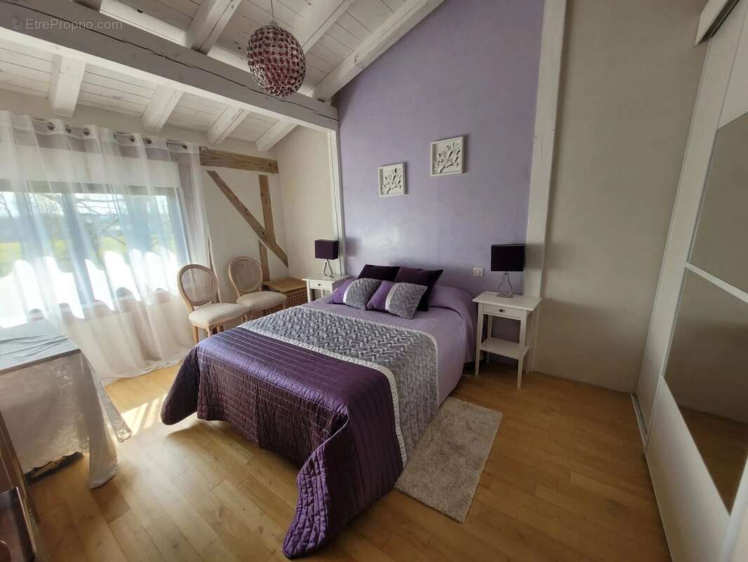 Maison à SAINT-SULPICE