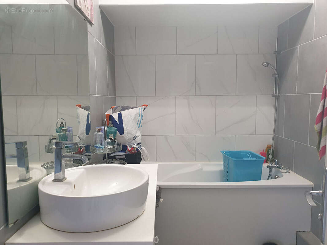 Appartement à ORRY-LA-VILLE