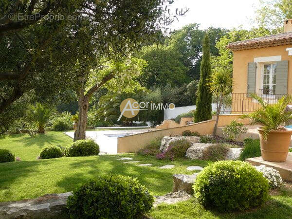 La seyne sud - villa d'exception    sur les hauteurs de la seyne-sur-mer - photo 2