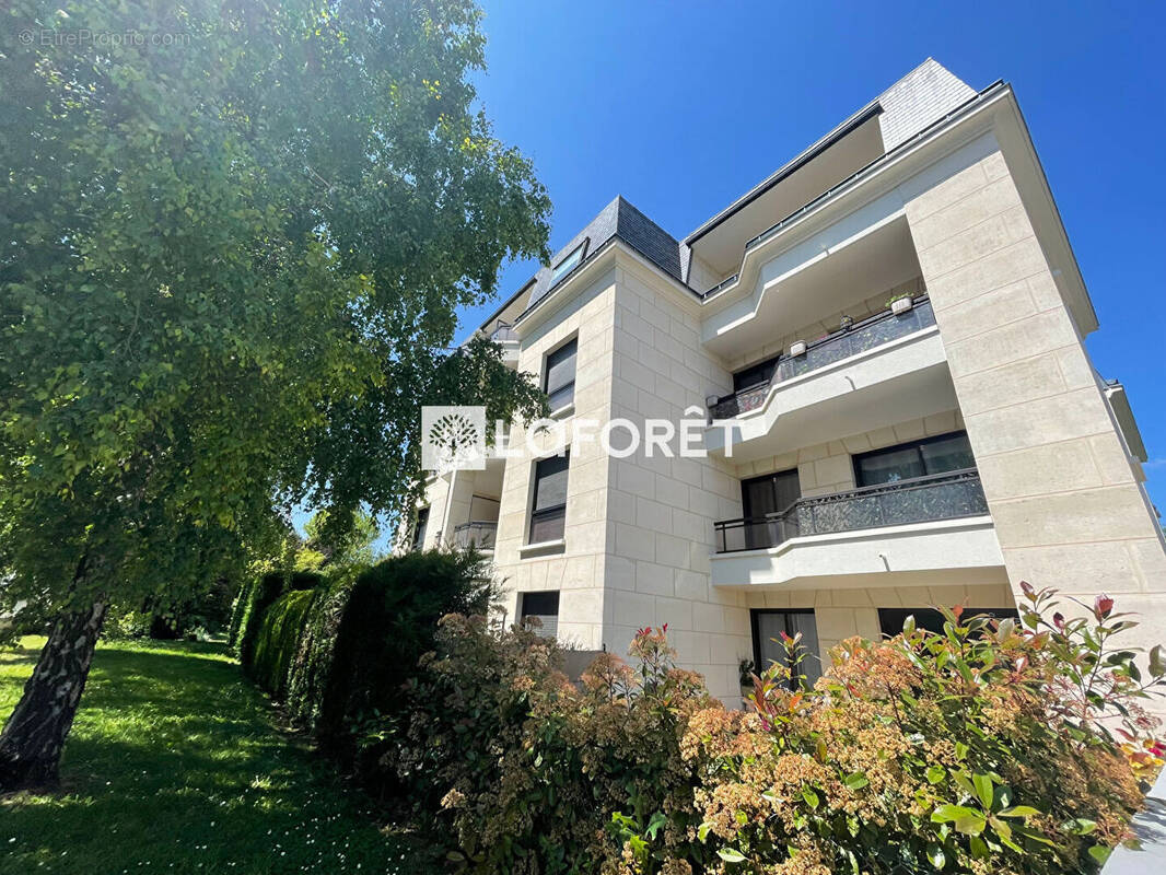 Appartement à LE PERREUX-SUR-MARNE