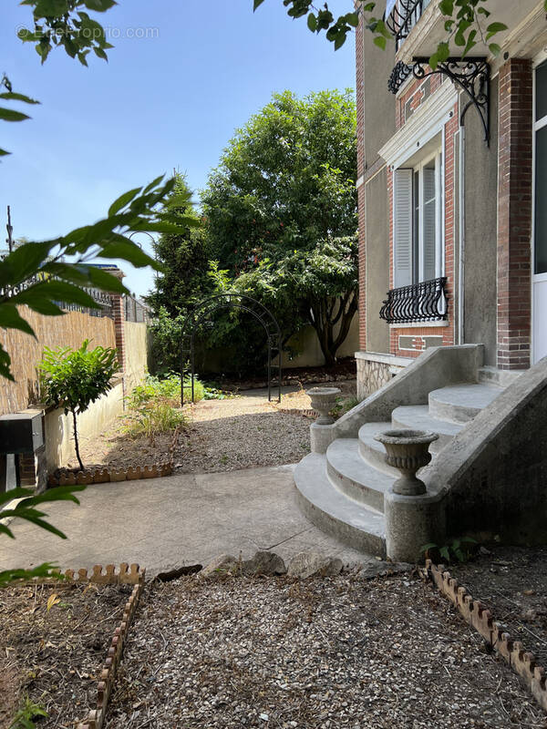 Appartement à SENS