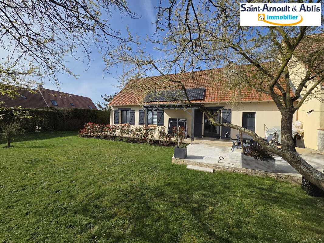 Maison à ABLIS
