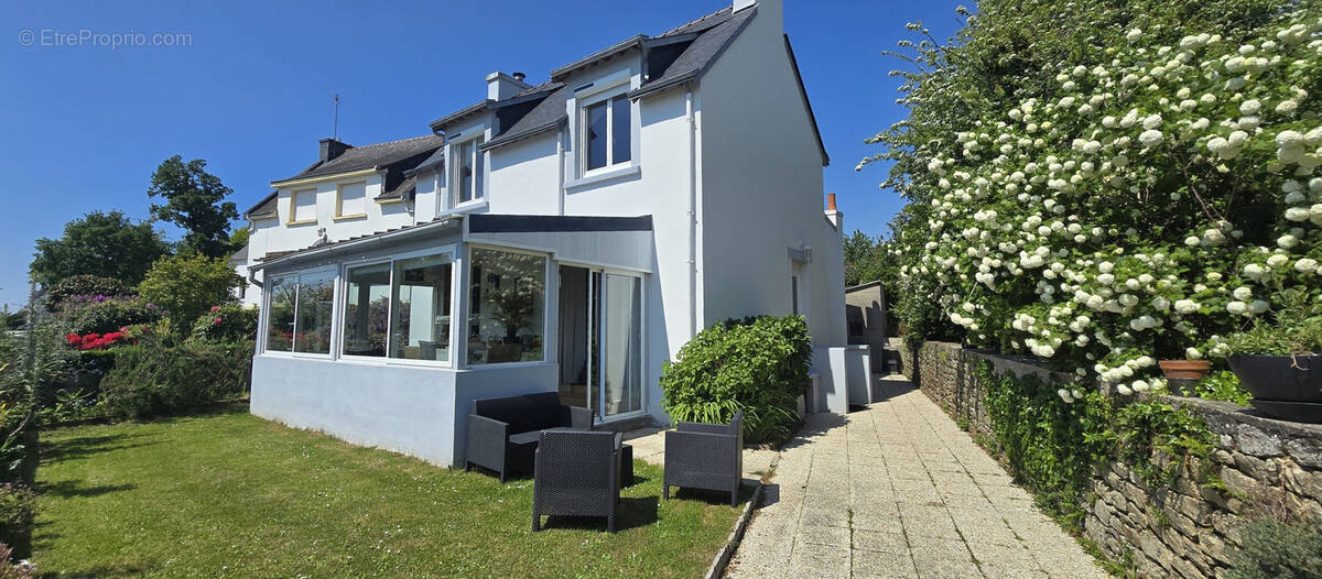 Maison à RIEC-SUR-BELON