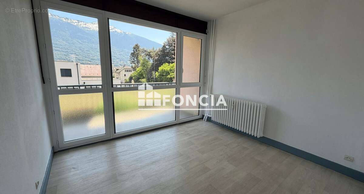 Appartement à FRONTENEX