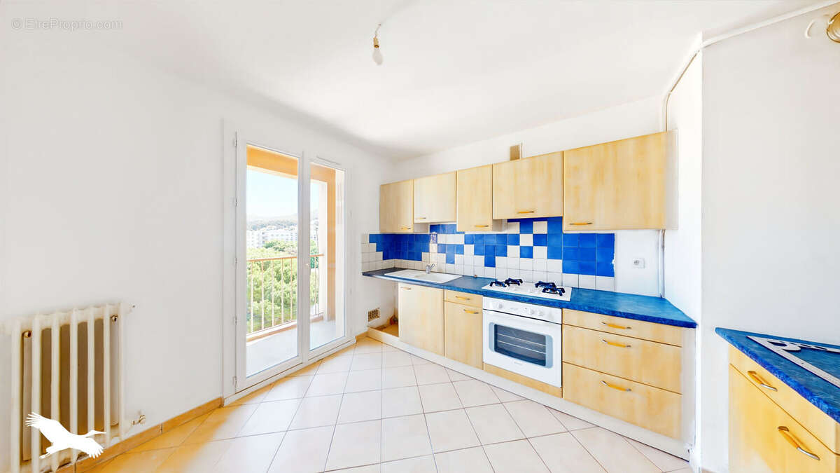 Appartement à MARSEILLE-10E