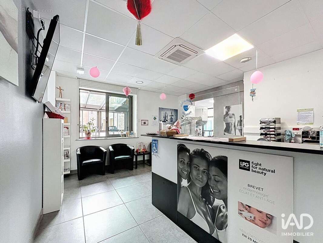 Photo 7 - Commerce à GIVET