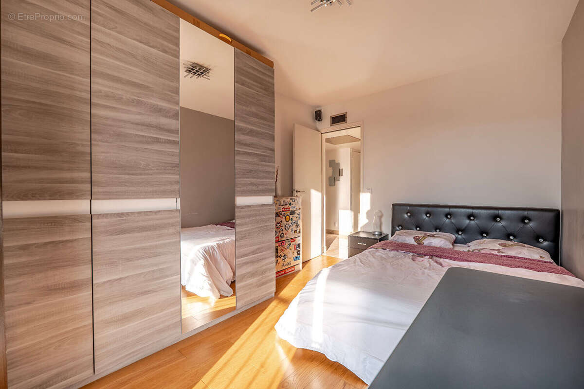 Appartement à CHAMPIGNY-SUR-MARNE