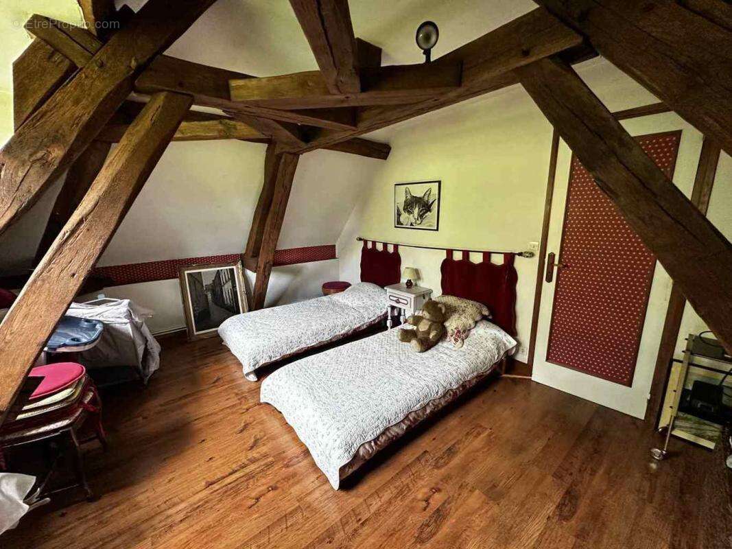 Maison à LONGNY-AU-PERCHE