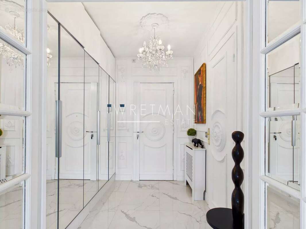 Appartement Lumineux avec Vue Mer, Centre-Ville de Beaulieu-sur-Mer - photo 15