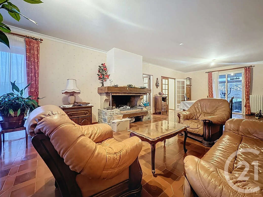 Maison à CRENEY-PRES-TROYES