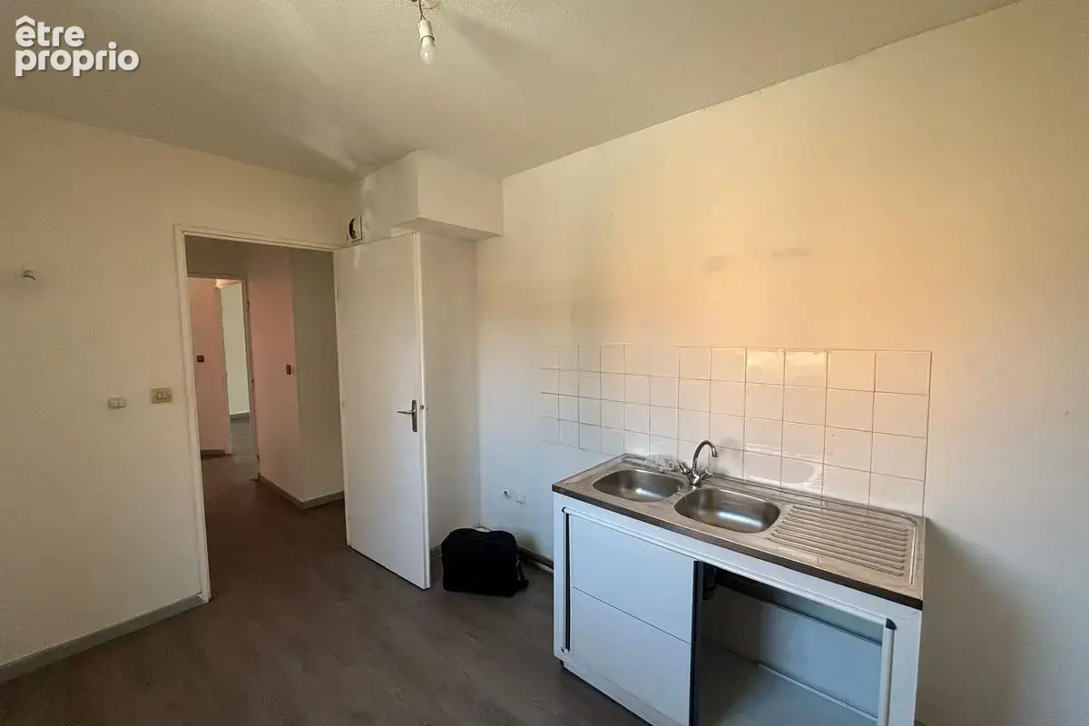 Résidence « LES LOGIS DE GRIGNAN » - T3 N°E006400104L - photo 2