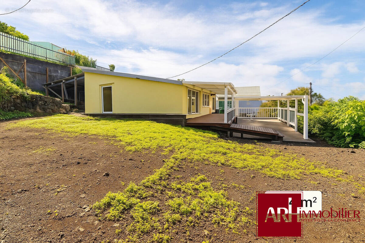 Maison à SAINT-PIERRE