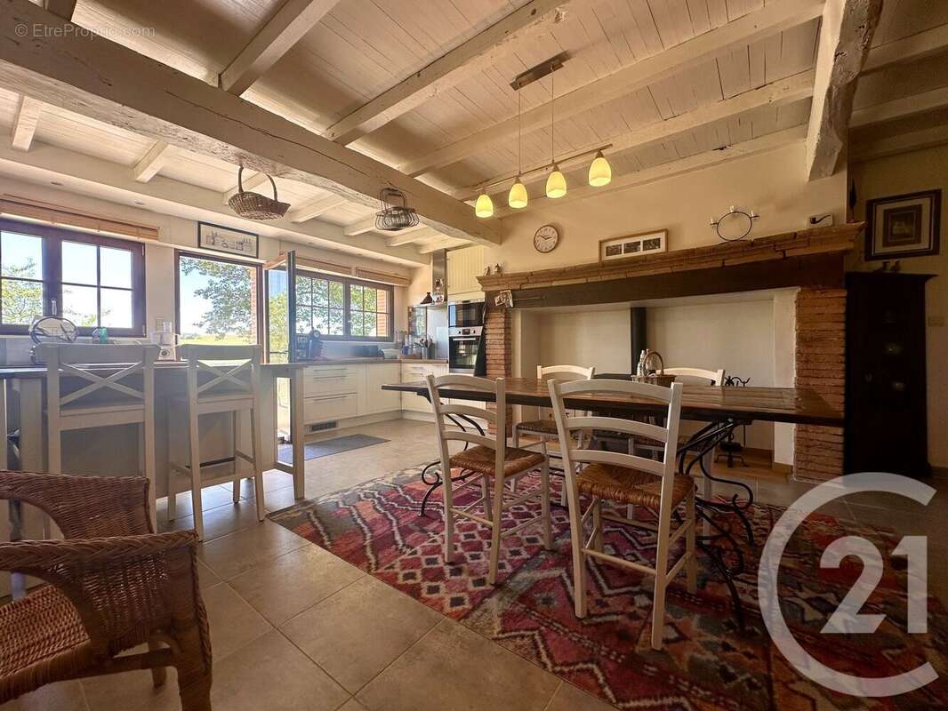 Maison à MONTGAILLARD