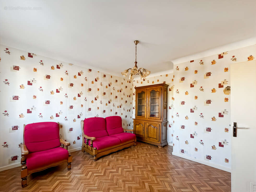 Maison à PONT-DU-CHATEAU