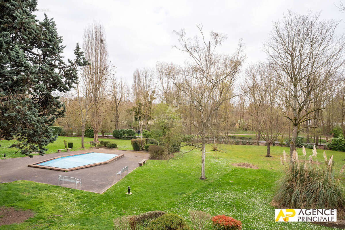 Appartement à MAISONS-LAFFITTE