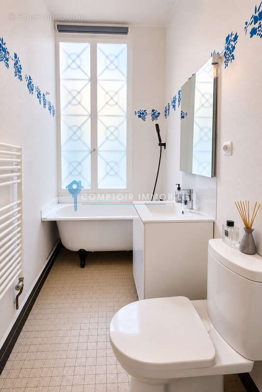 Dépt Hérault (34), à vendre MONTPELLIER Appartement T5 de 160m2 - 2 caves. - photo 5