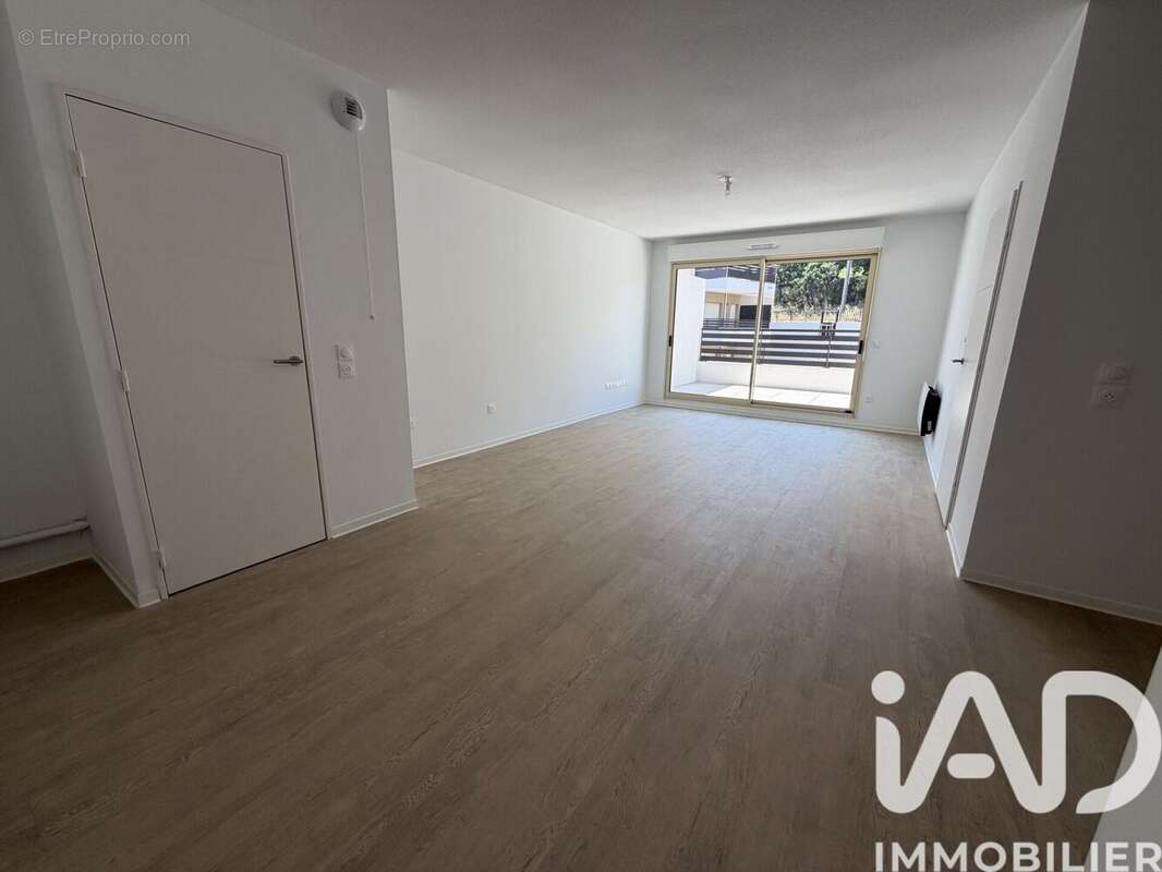 Photo 3 - Appartement à NIMES