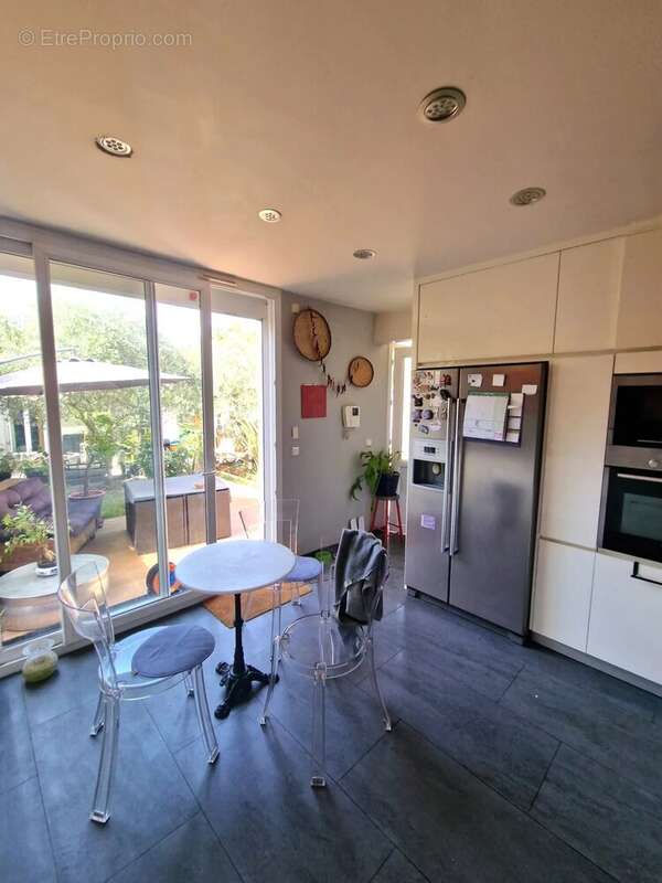 Appartement à VITRY-SUR-SEINE