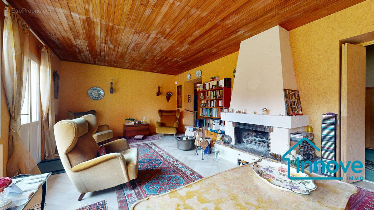 Maison à ROCQUENCOURT