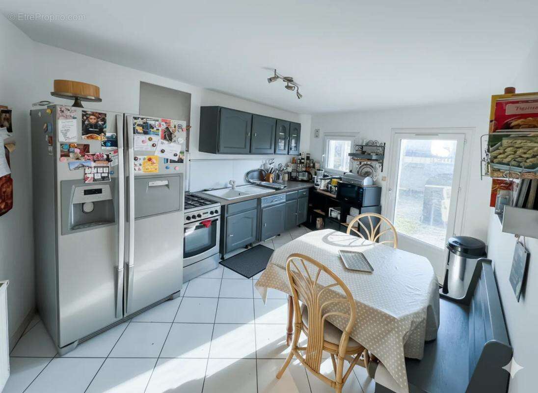 Maison à FONTENAY-SAINT-PERE