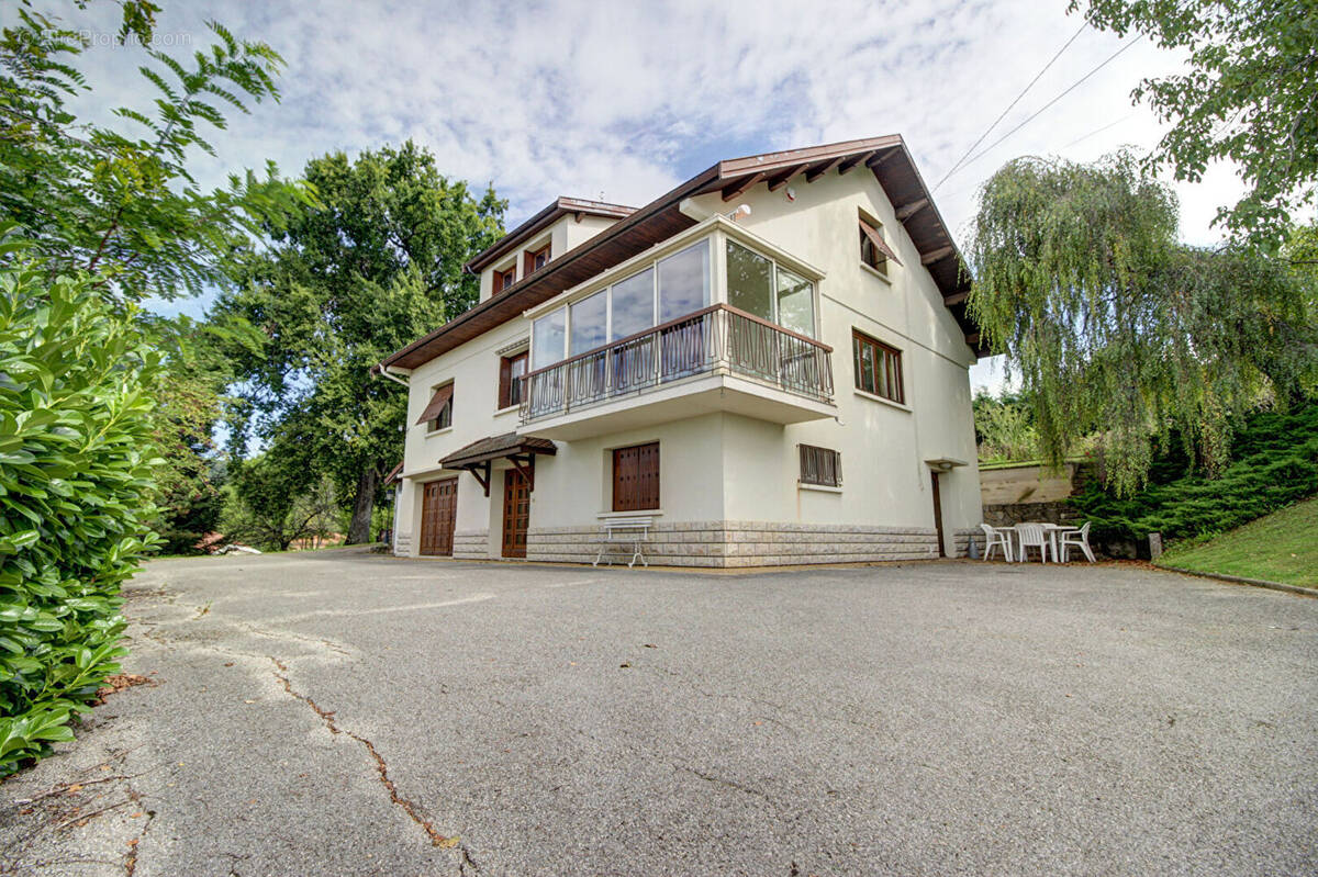 Maison à AMBERIEU-EN-BUGEY