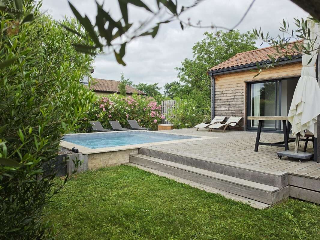 Maison à PUYOO