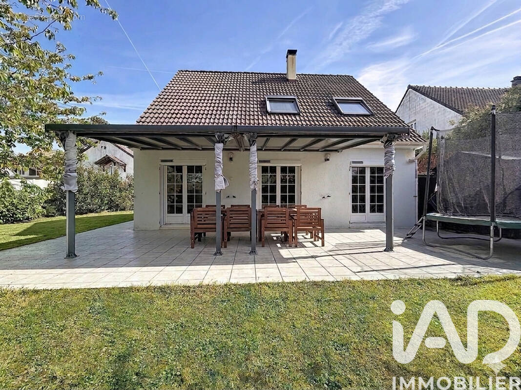 Photo 1 - Maison à FERRIERES-EN-BRIE