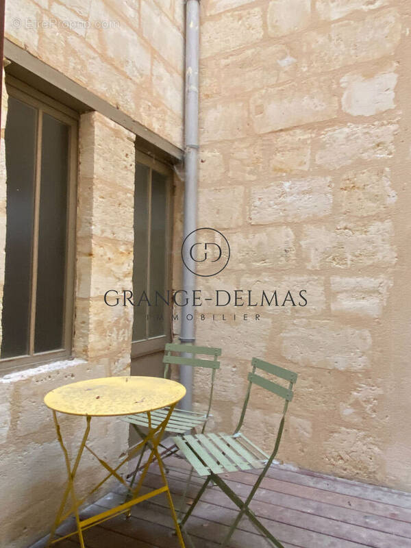 Appartement à BORDEAUX