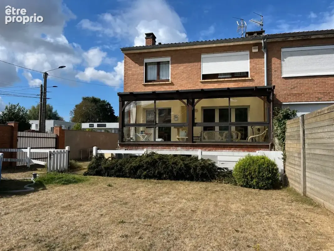 Maison à PREMESQUES