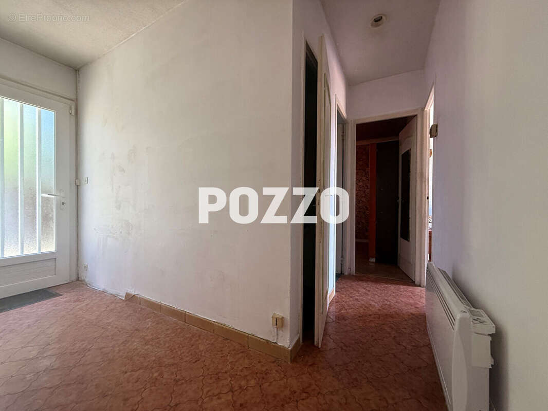 Maison à EQUEMAUVILLE