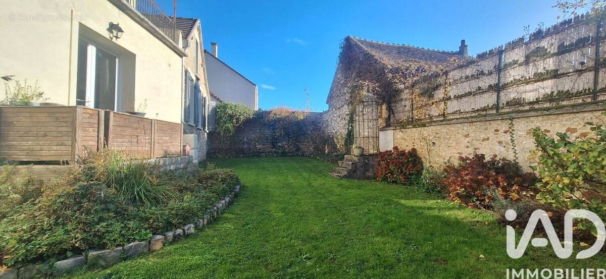 Photo 1 - Maison à ORVILLIERS