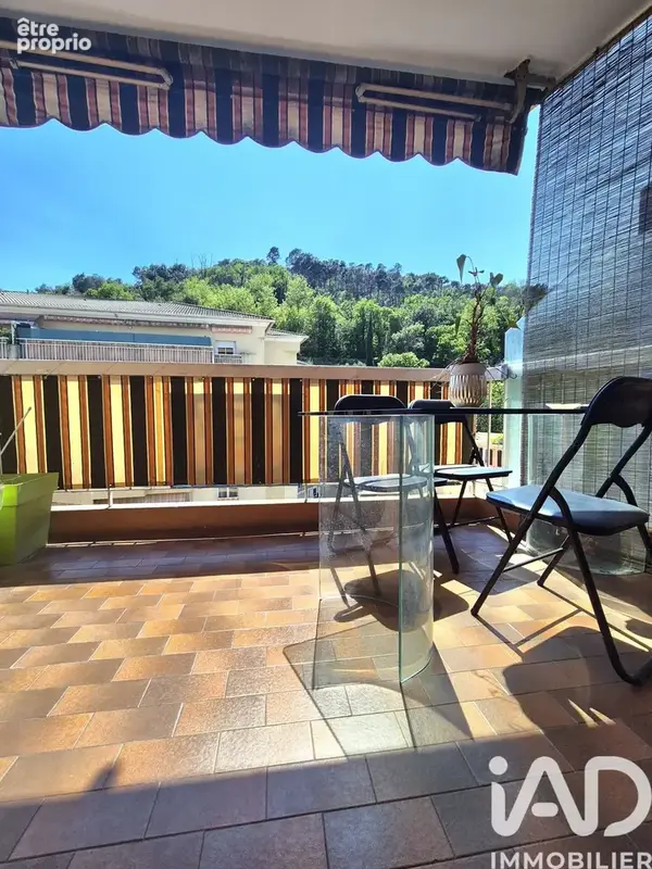 Appartement 2 pièces 50 m² · à Menton · 50 m² · 255 000 €