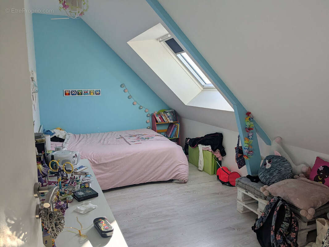 Maison à NAZELLES-NEGRON