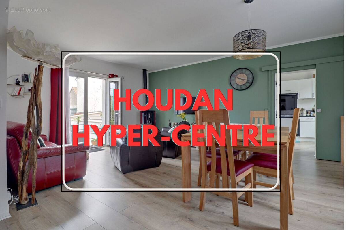 Appartement à HOUDAN