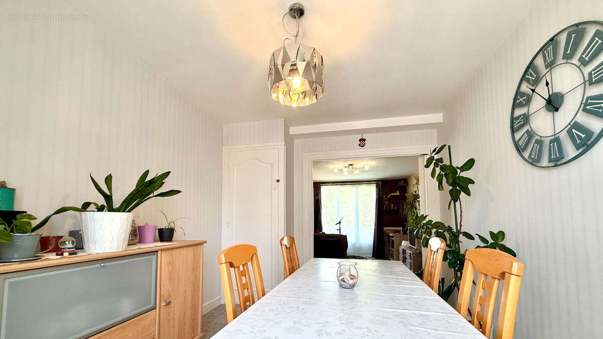 Appartement à LYON-8E
