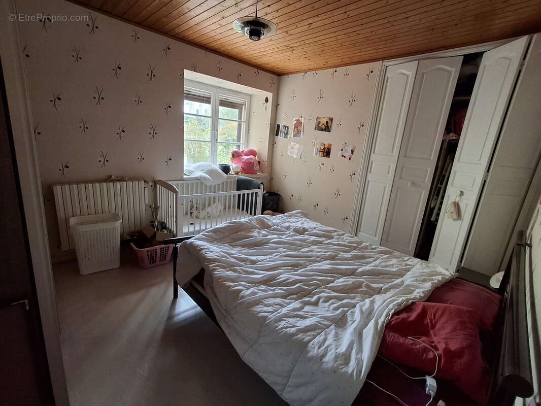 Appartement à ETREPIGNEY