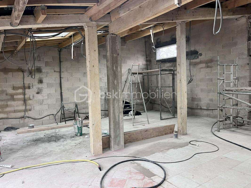 Maison à ROISSY-EN-BRIE